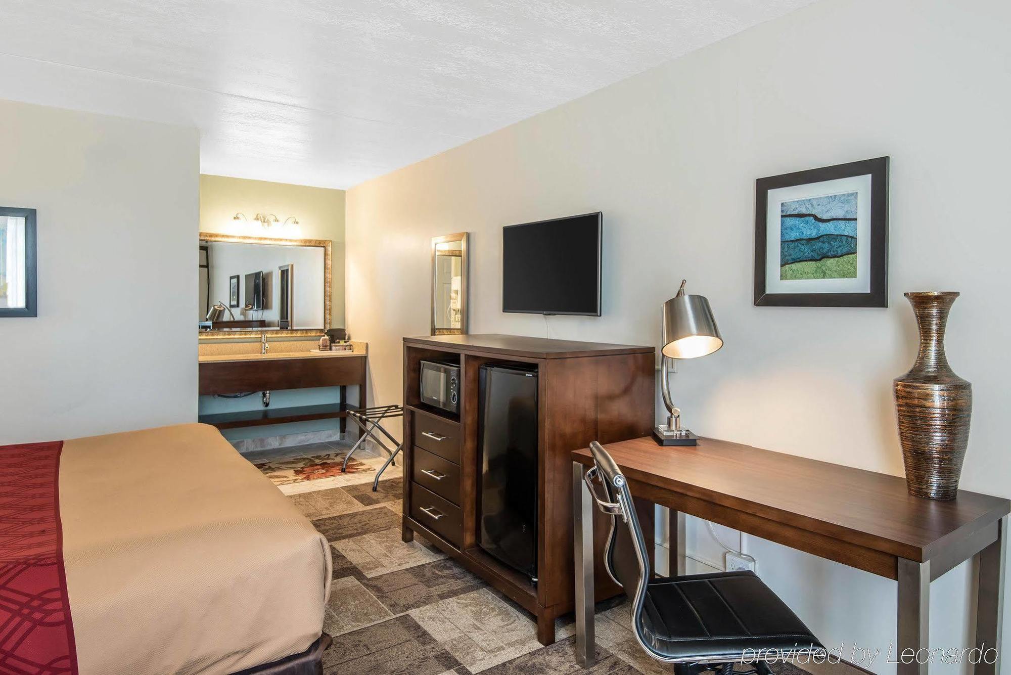 Lodge Econo Oak Grove-blue Springs